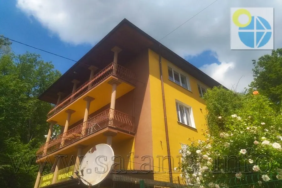 Сатанів.Готель SV